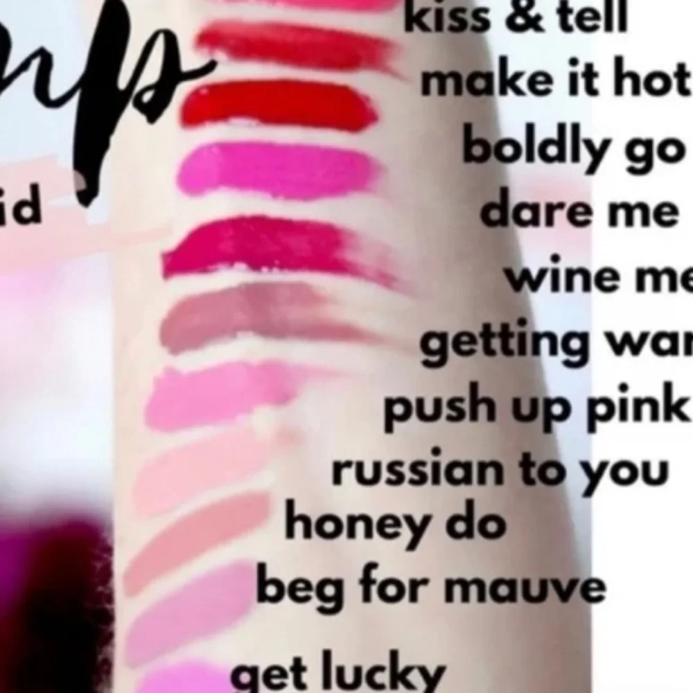 Buxom Va Va Plump Shiny Liquid Lipstick in Push up Pink plumps, shines = pretty!